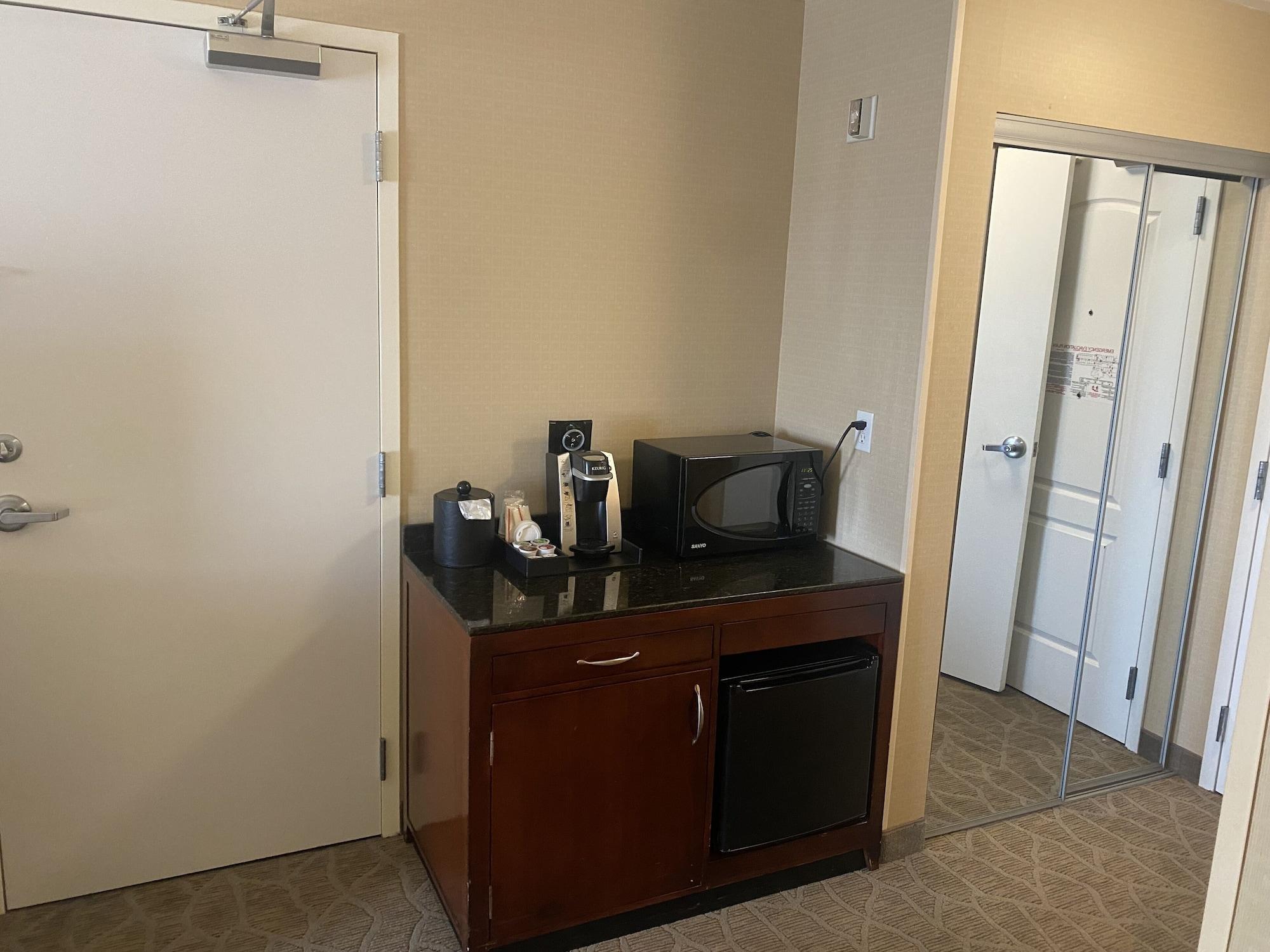 Hilton Garden Inn Palmdale Εξωτερικό φωτογραφία