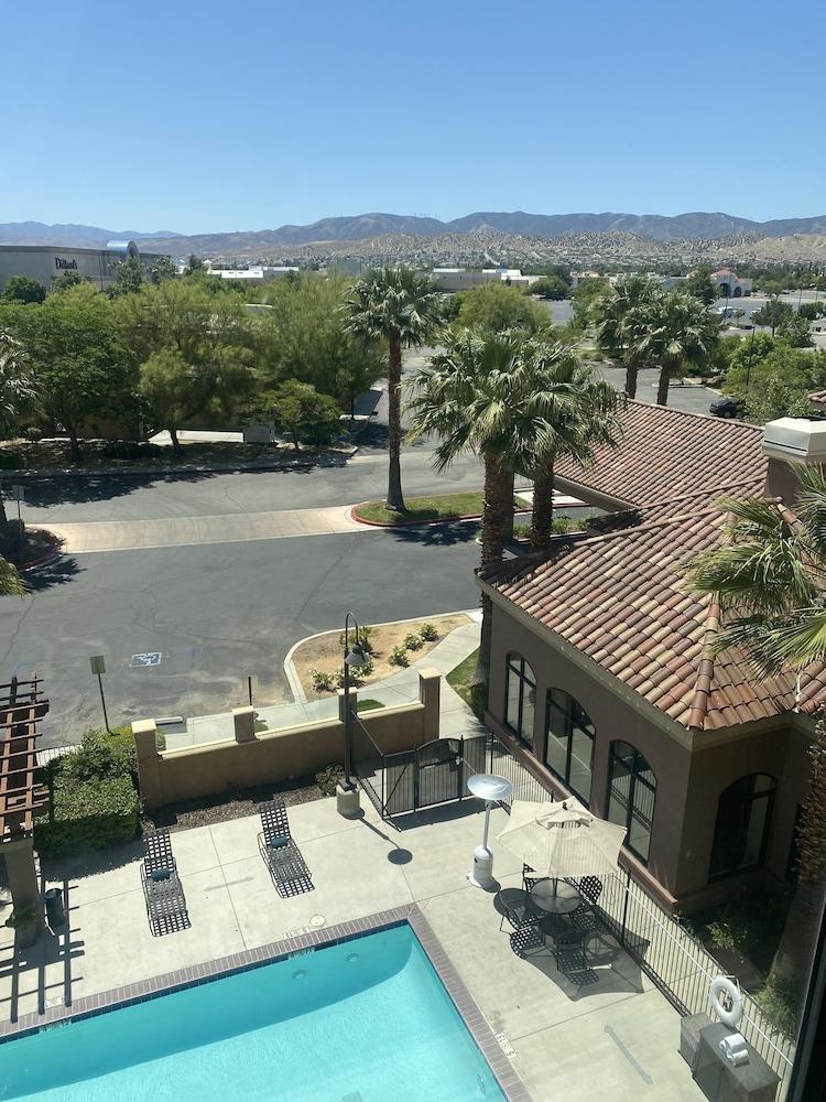 Hilton Garden Inn Palmdale Εξωτερικό φωτογραφία