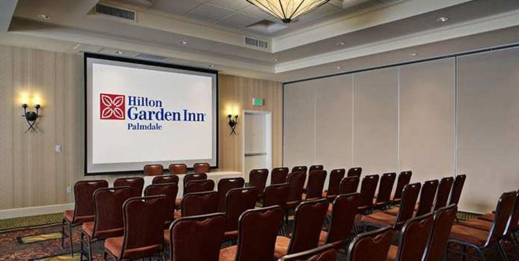 Hilton Garden Inn Palmdale Εξωτερικό φωτογραφία